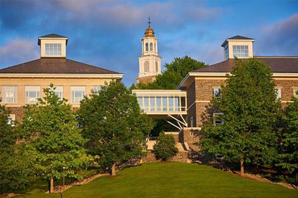 Image of Persson Hall on the Colgate campus