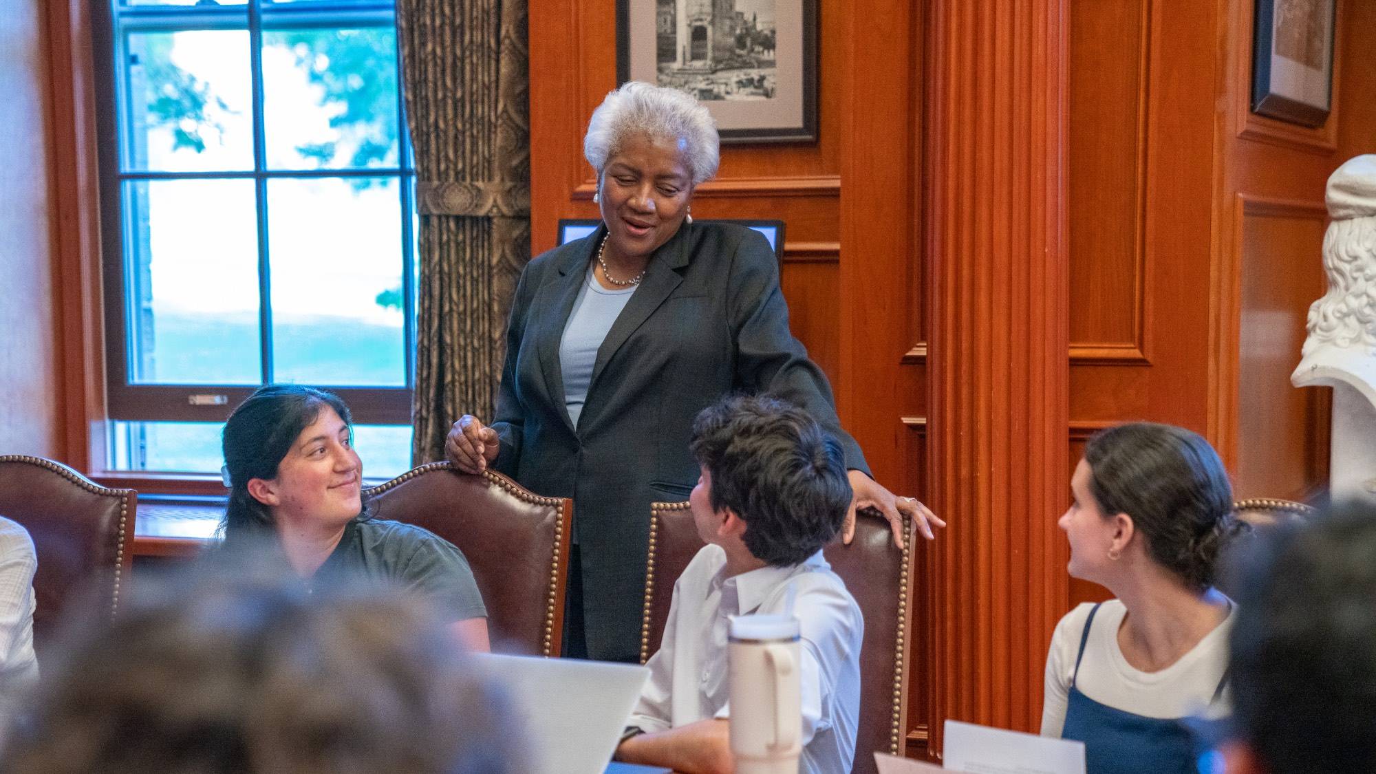 Donna Brazile meets with Lampert Scholars during a visit to Colgate Sept. 2024.