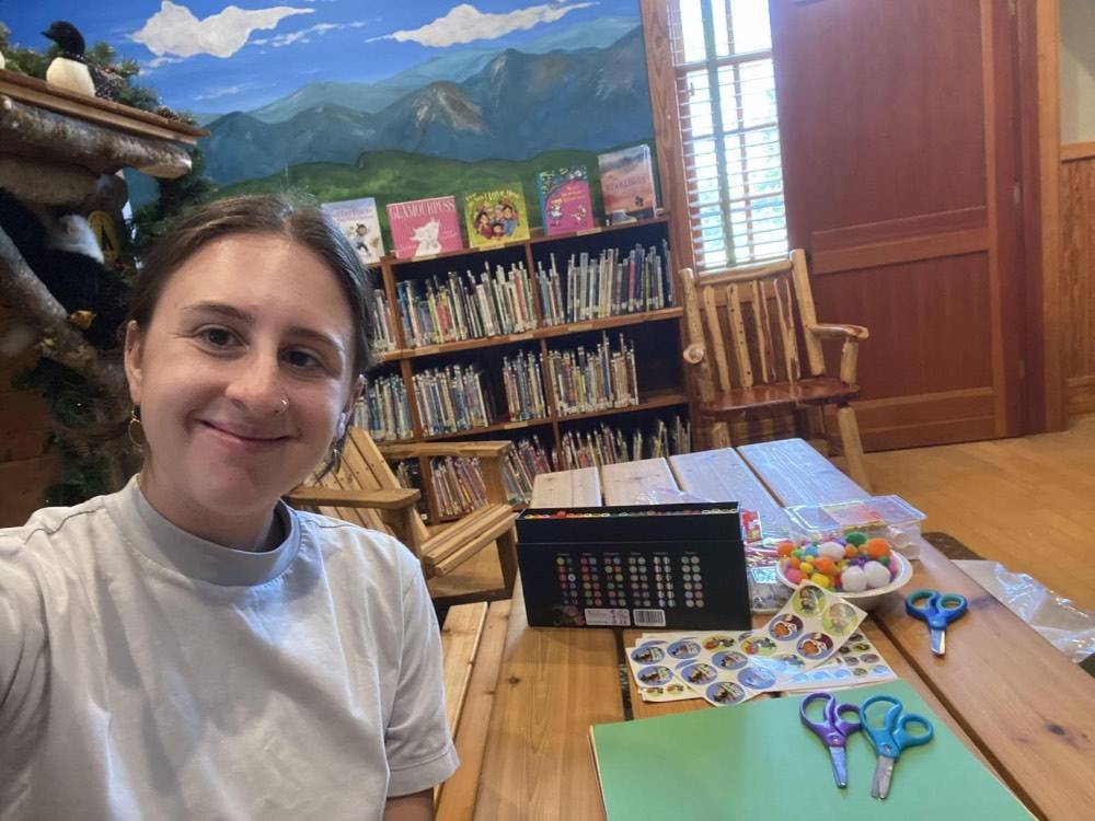 Robyn Landes ’24 at the Long Lake Library