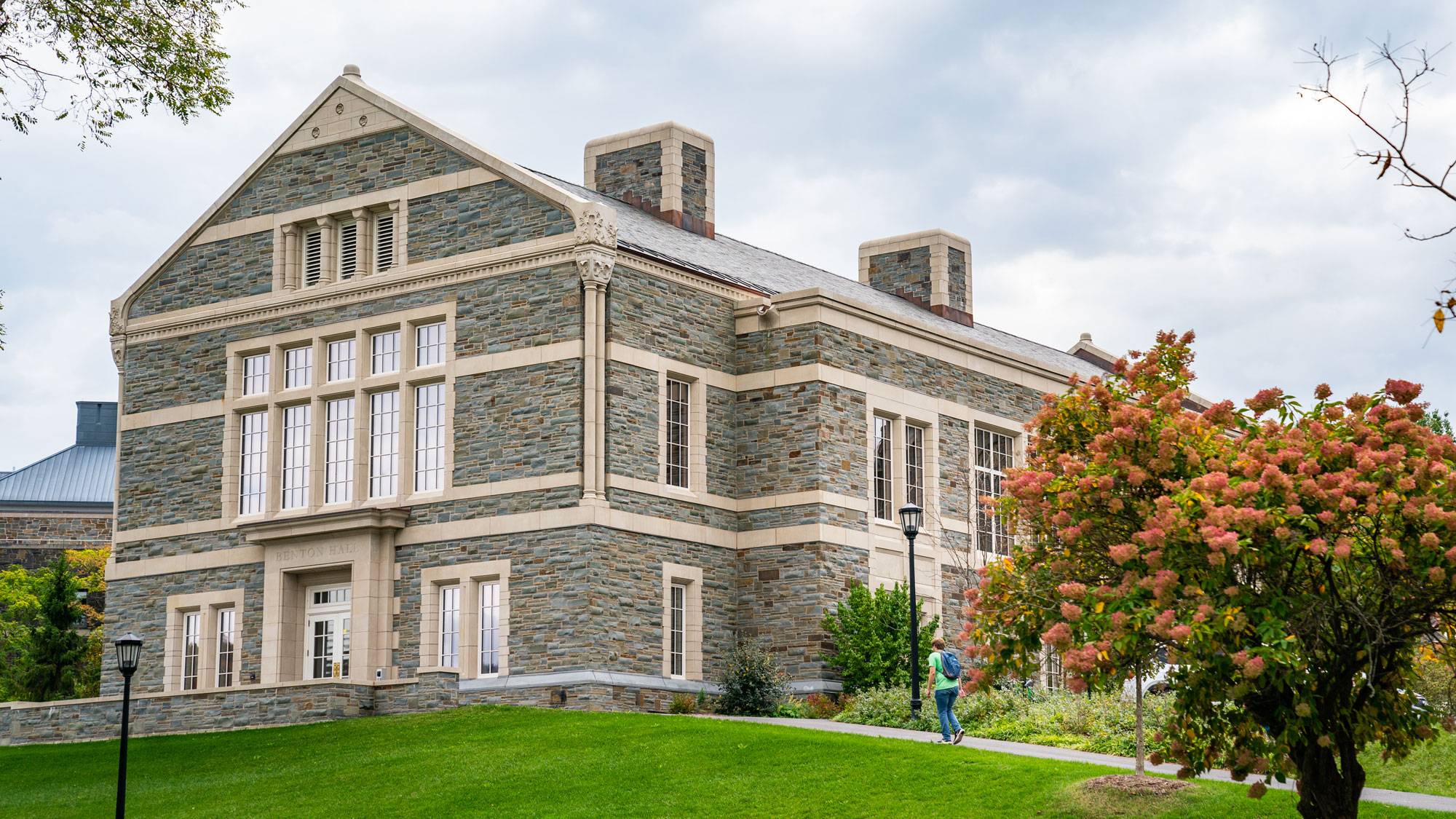 Colgate Partners With Dartmouth’s Tuck Business Bridge Program ...